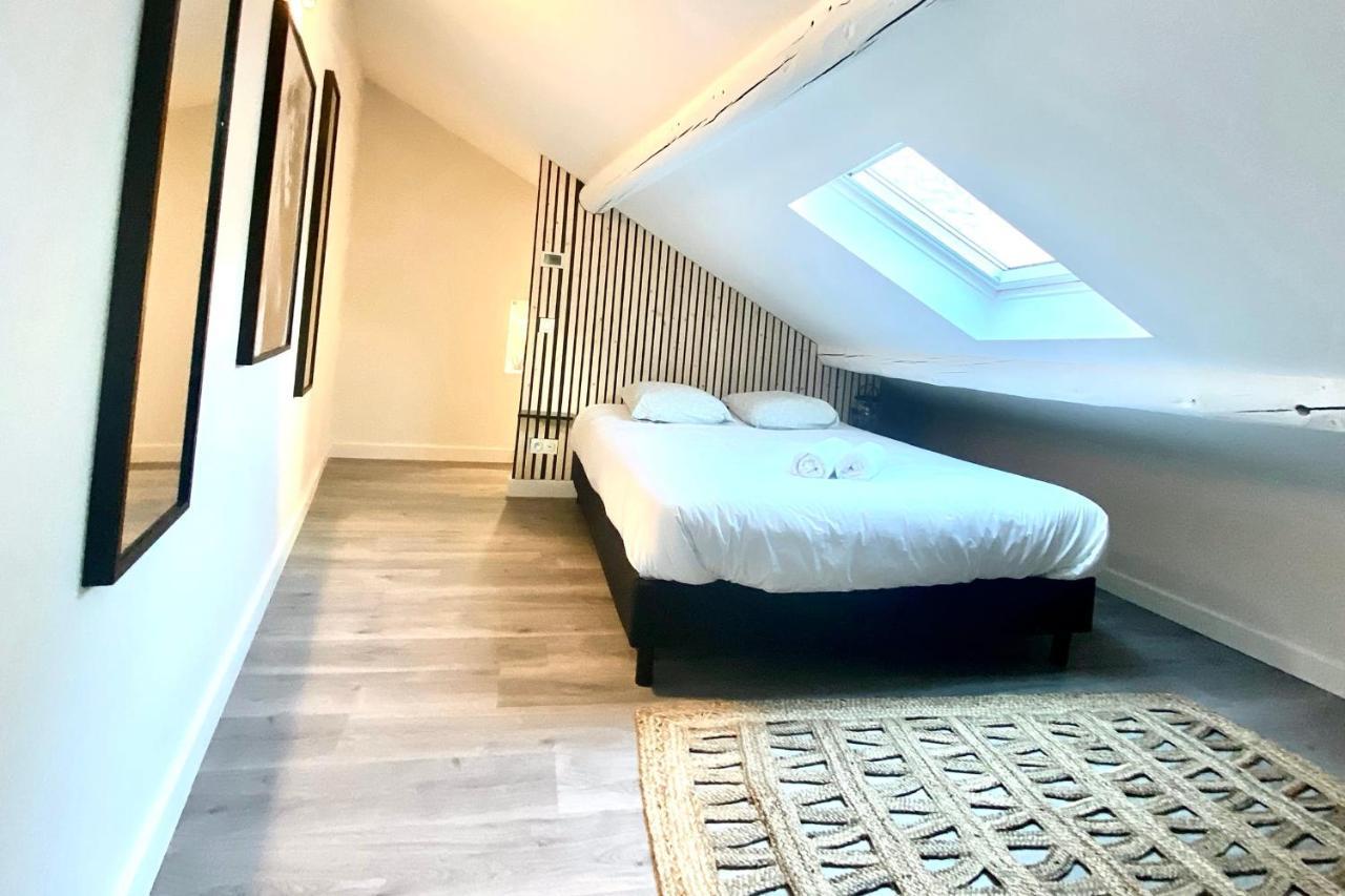 Le Loft - P4 Avec Bain Jacuzzi Et Sauna Parking Appartement Nîmes